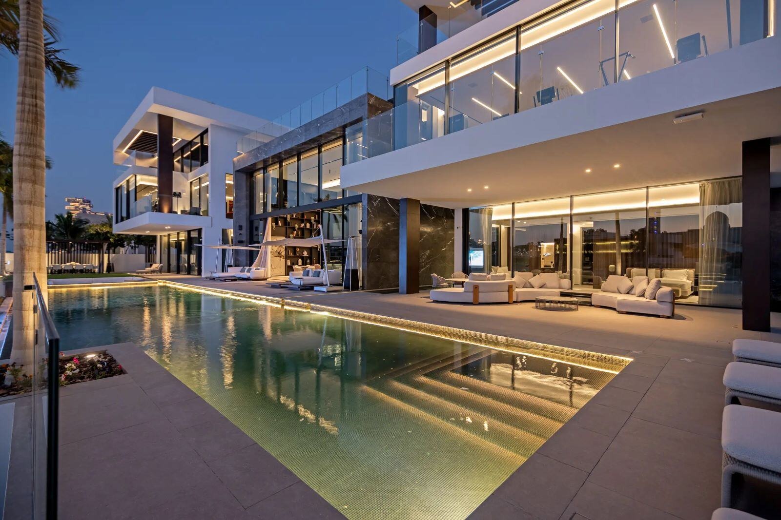 luxury villas Dubai
